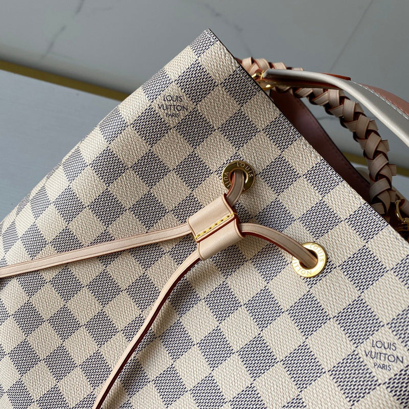 Louis Vuitton Luxury Bags 2699