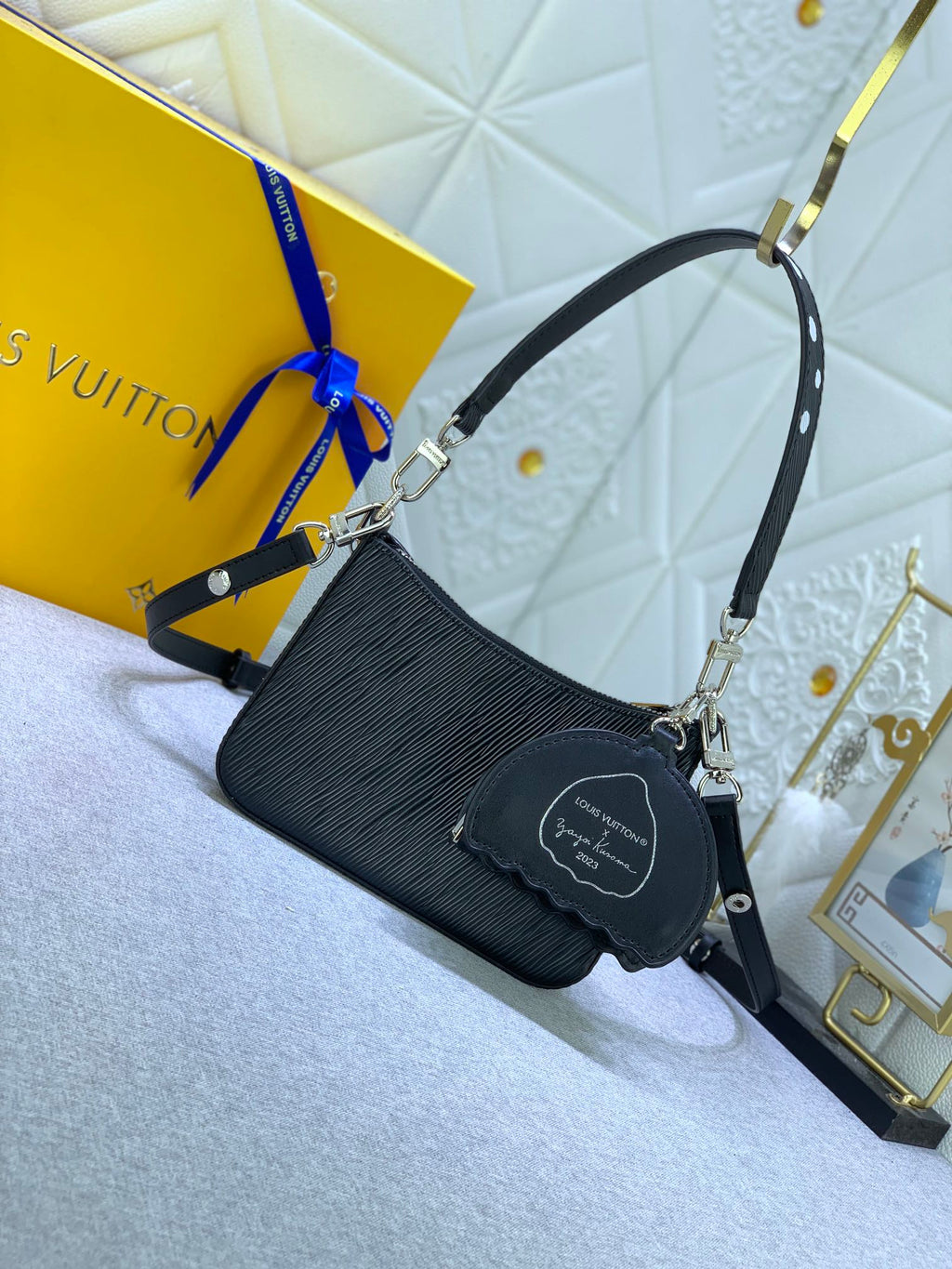 Luxury Bags Louis Vuitton  770