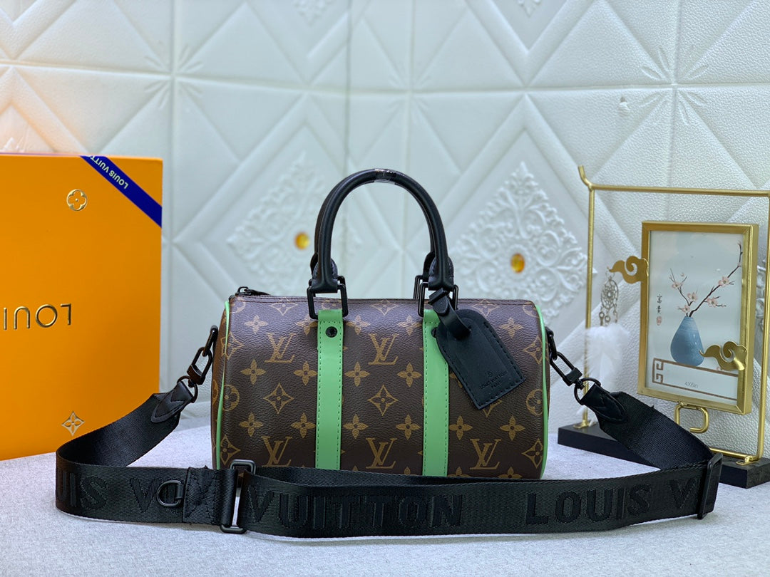 Luxury Bags Louis Vuitton  794