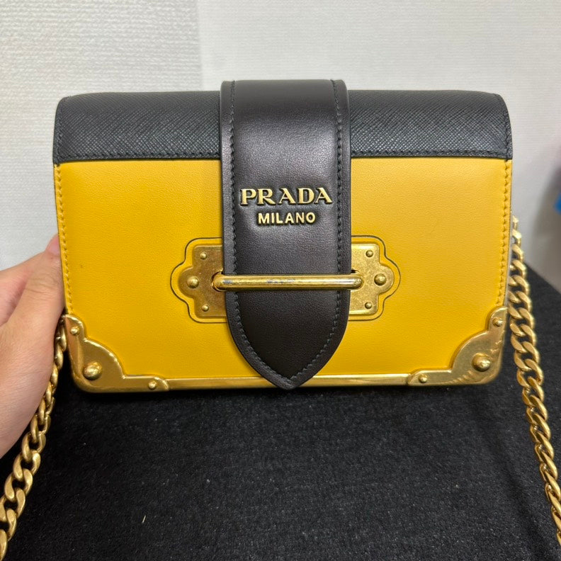 PRADA BAG