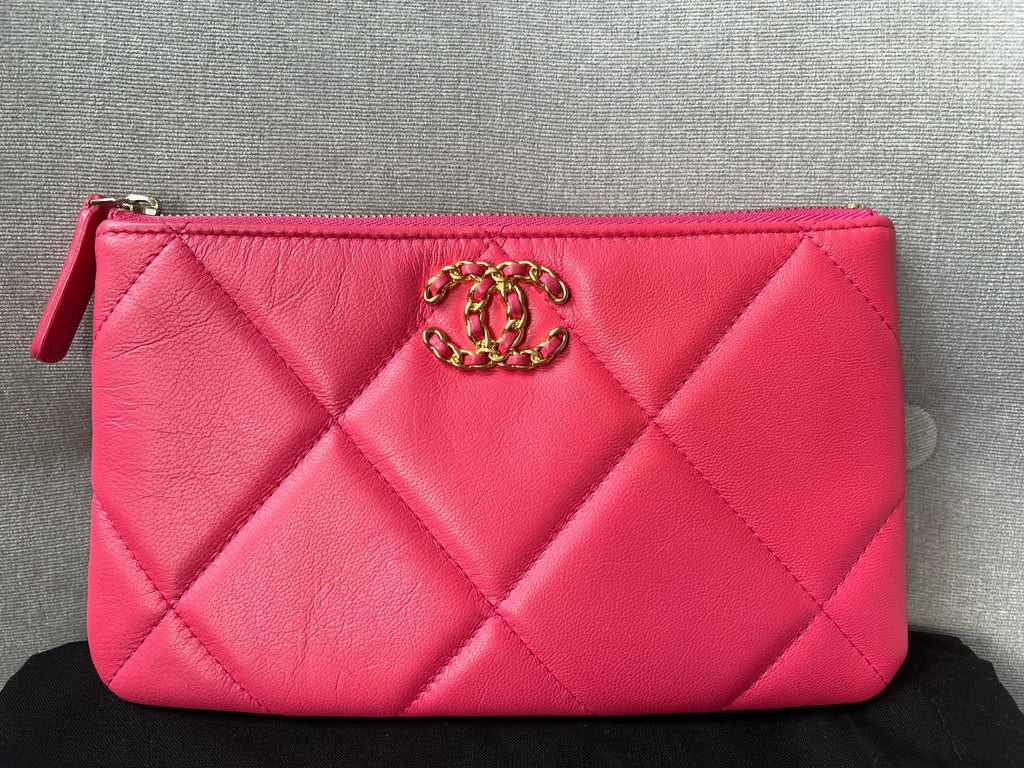 Chanel 19 Pink Small Ocase