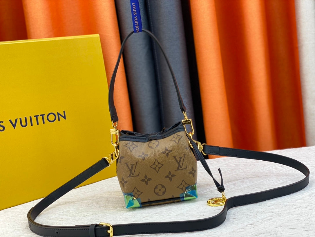 New Lux Bags Louis Vuitton  906