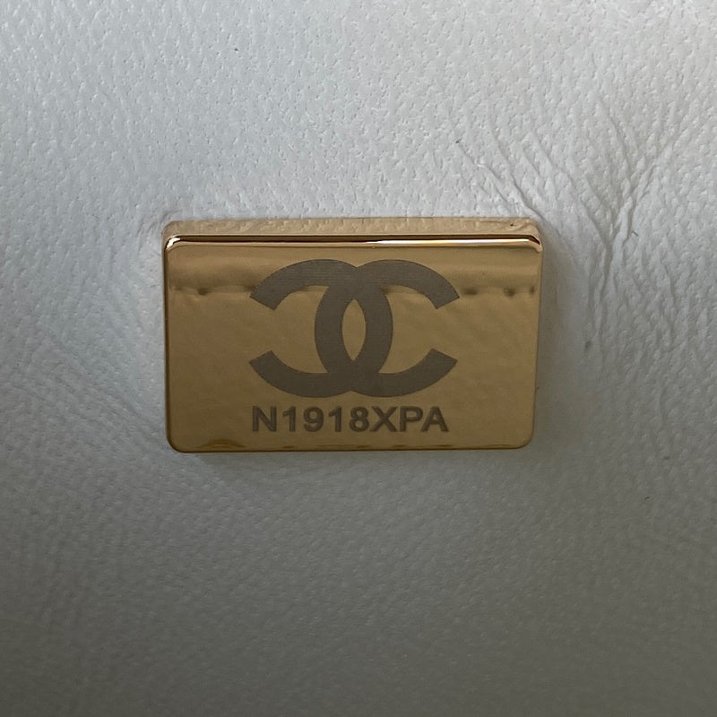 aura-bags - Chanel Bags - 7600
