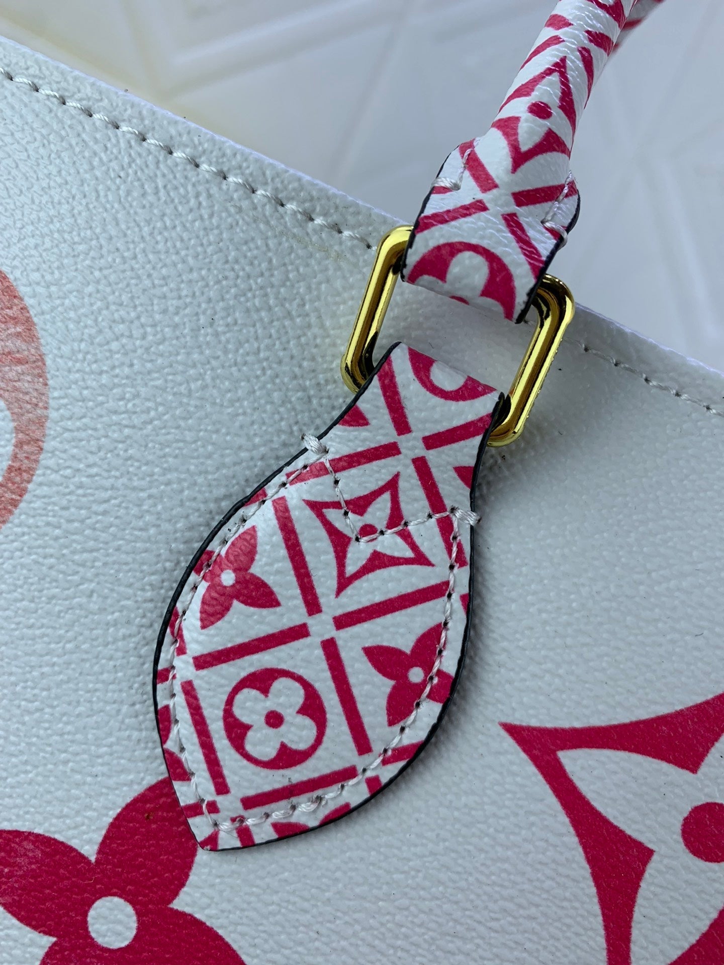 Luxury Bags Louis Vuitton  817