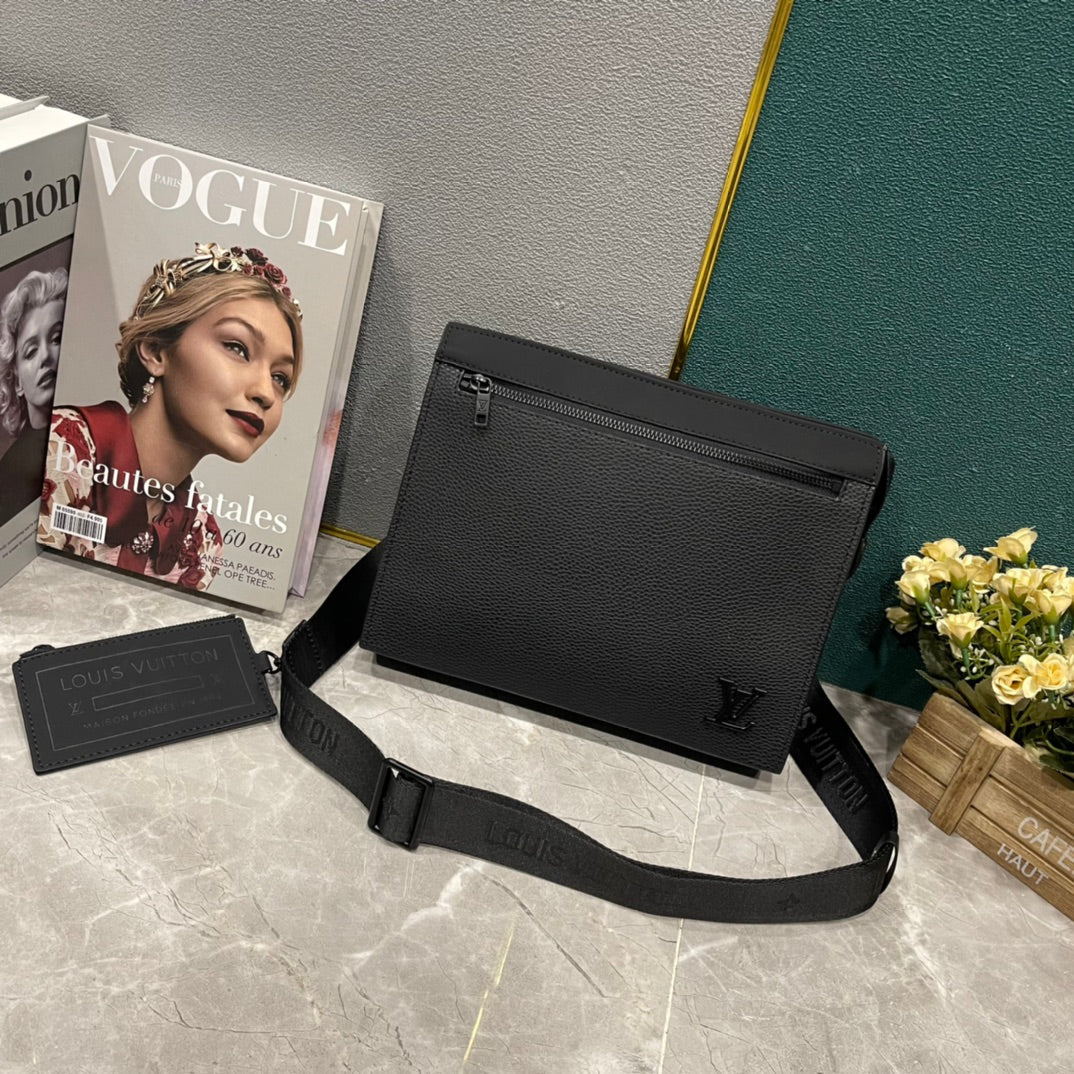 Luxury Bags Louis Vuitton  858