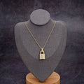 BG - Holiday Necklace louis vuitton025