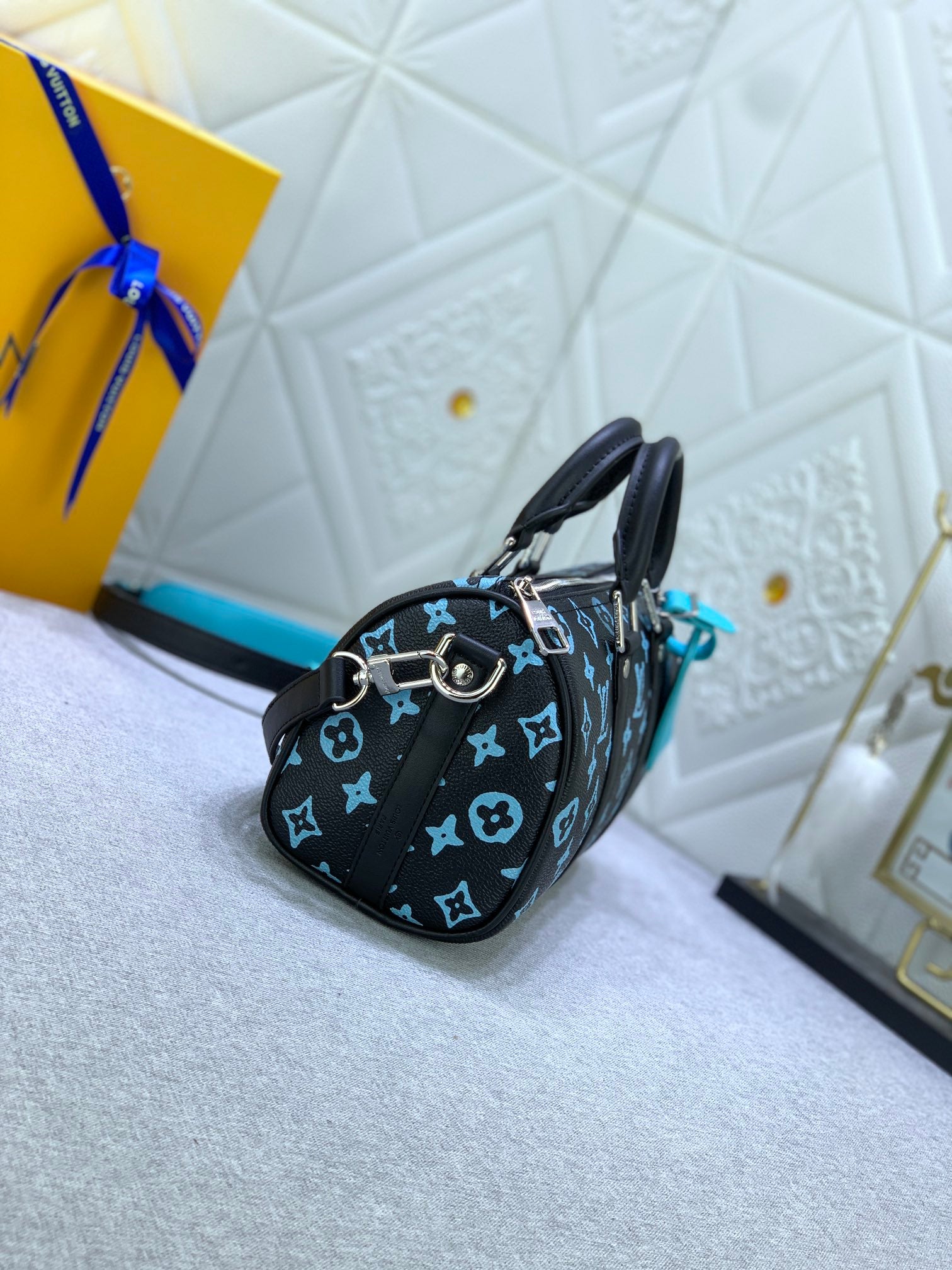 New Bag Louis Vuitton  643