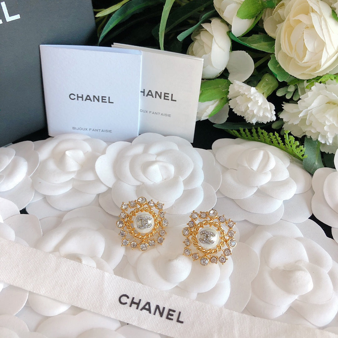 BG - Holiday Earring chanel 008