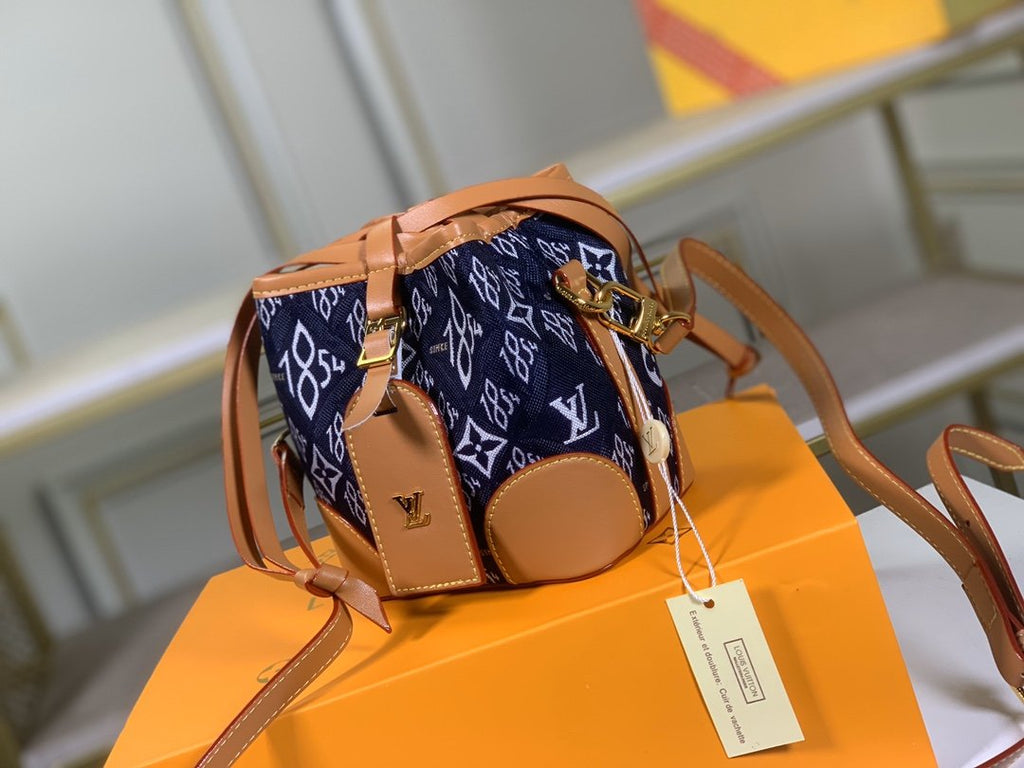 Designer Handbags louis vuitton 099