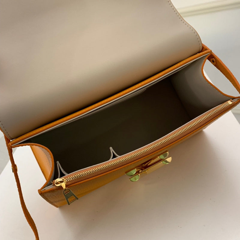 Louis Vuitton Luxury Bags 2500