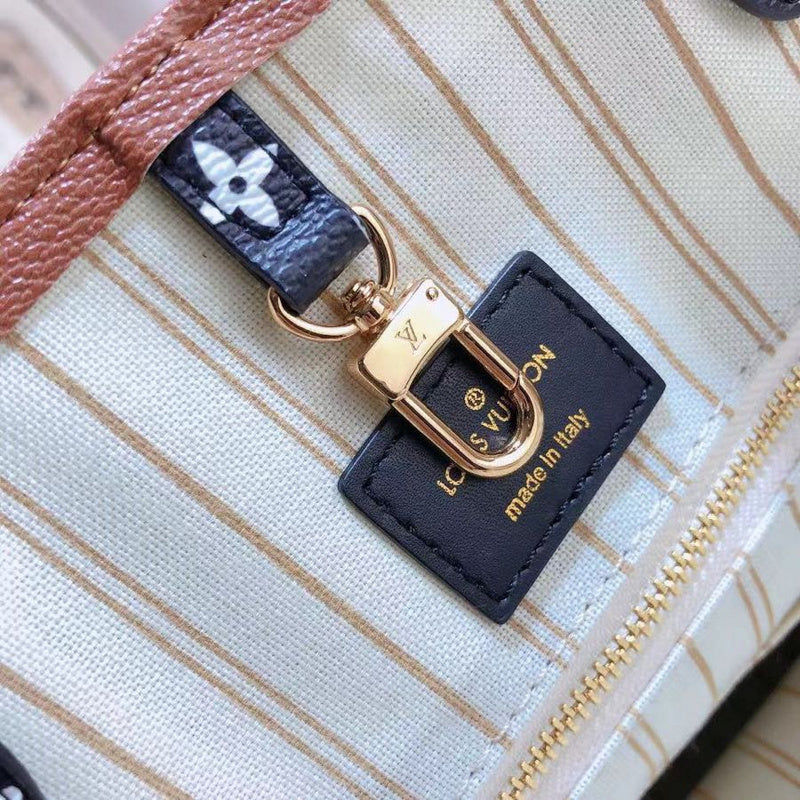 Louis Vuitton Luxury Bags 1922