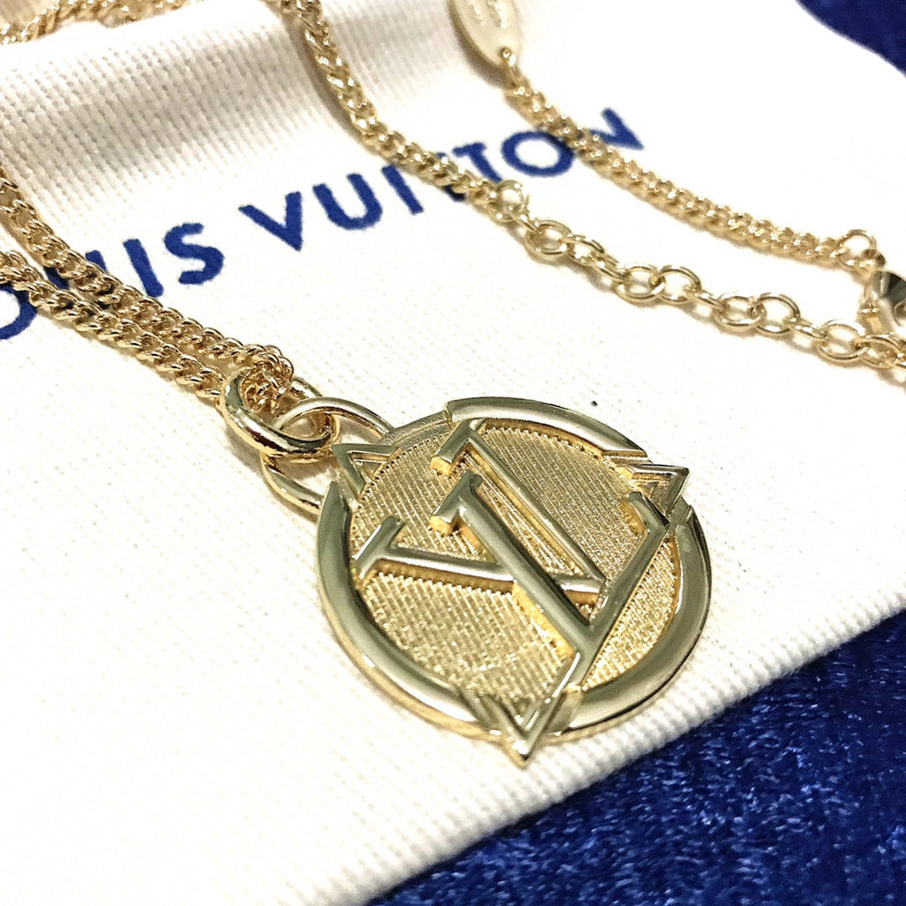 BG - Holiday Necklace louis vuitton026