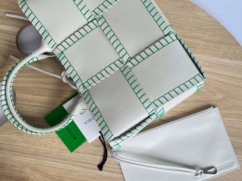 Aura Bags - BV Bags - 656