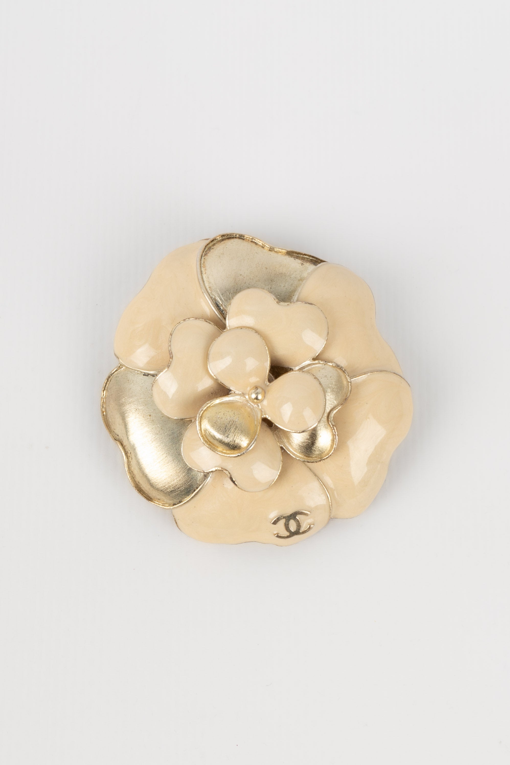 Broche camélia Chanel 2007