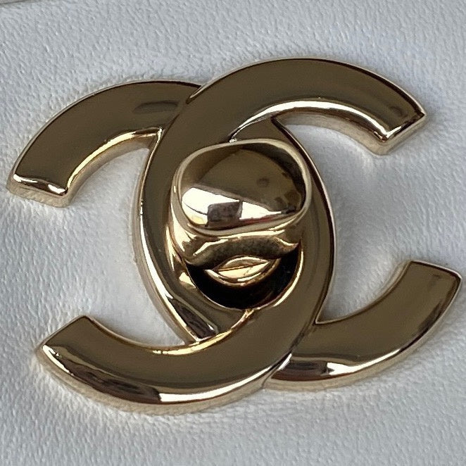 aura-bags - Chanel Bags - 7597