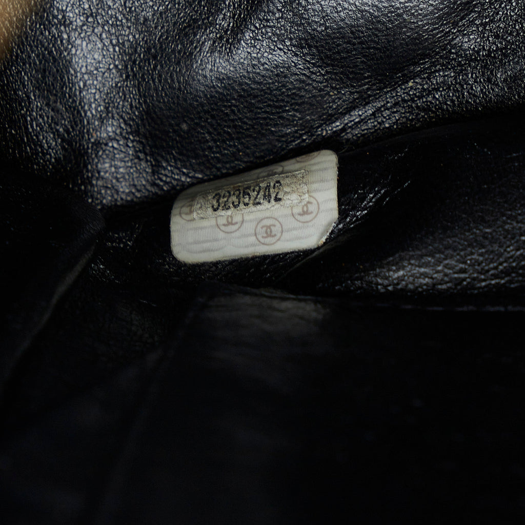 CHANEL CC Matelasse Tassel Camera Bag