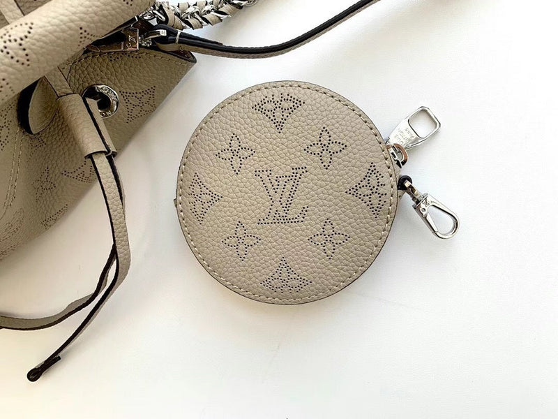 Louis Vuitton Luxury Bags 2581
