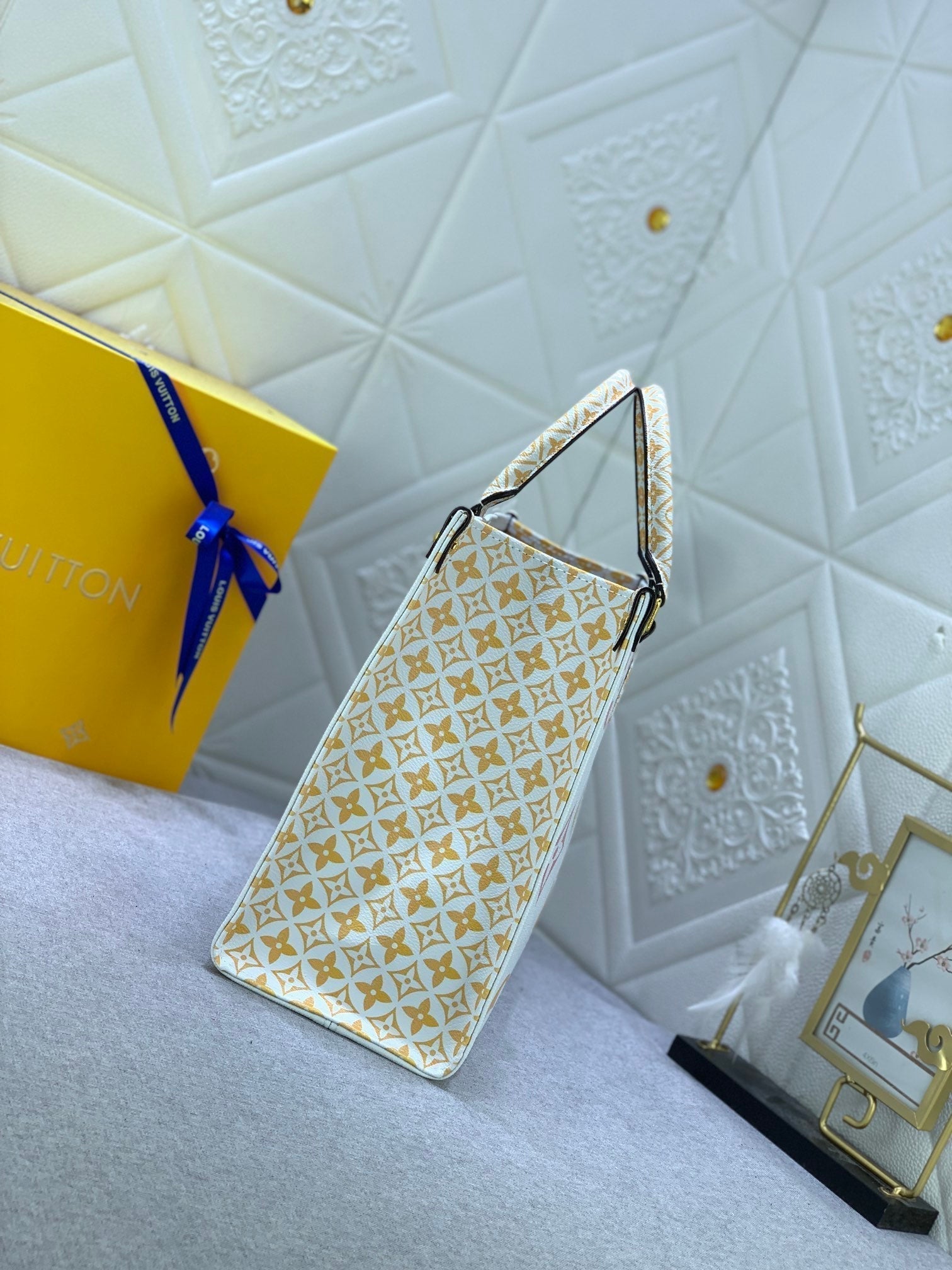 Luxury Bags Louis Vuitton  815