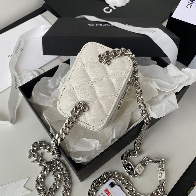 aura-bags - Chanel Bags - 7637