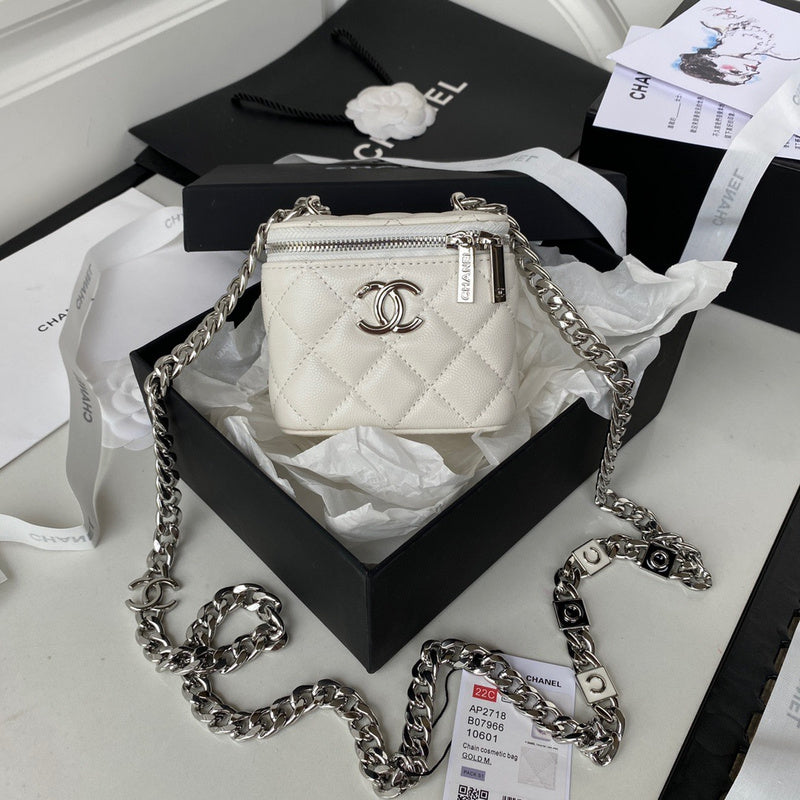 aura-bags - Chanel Bags - 7637