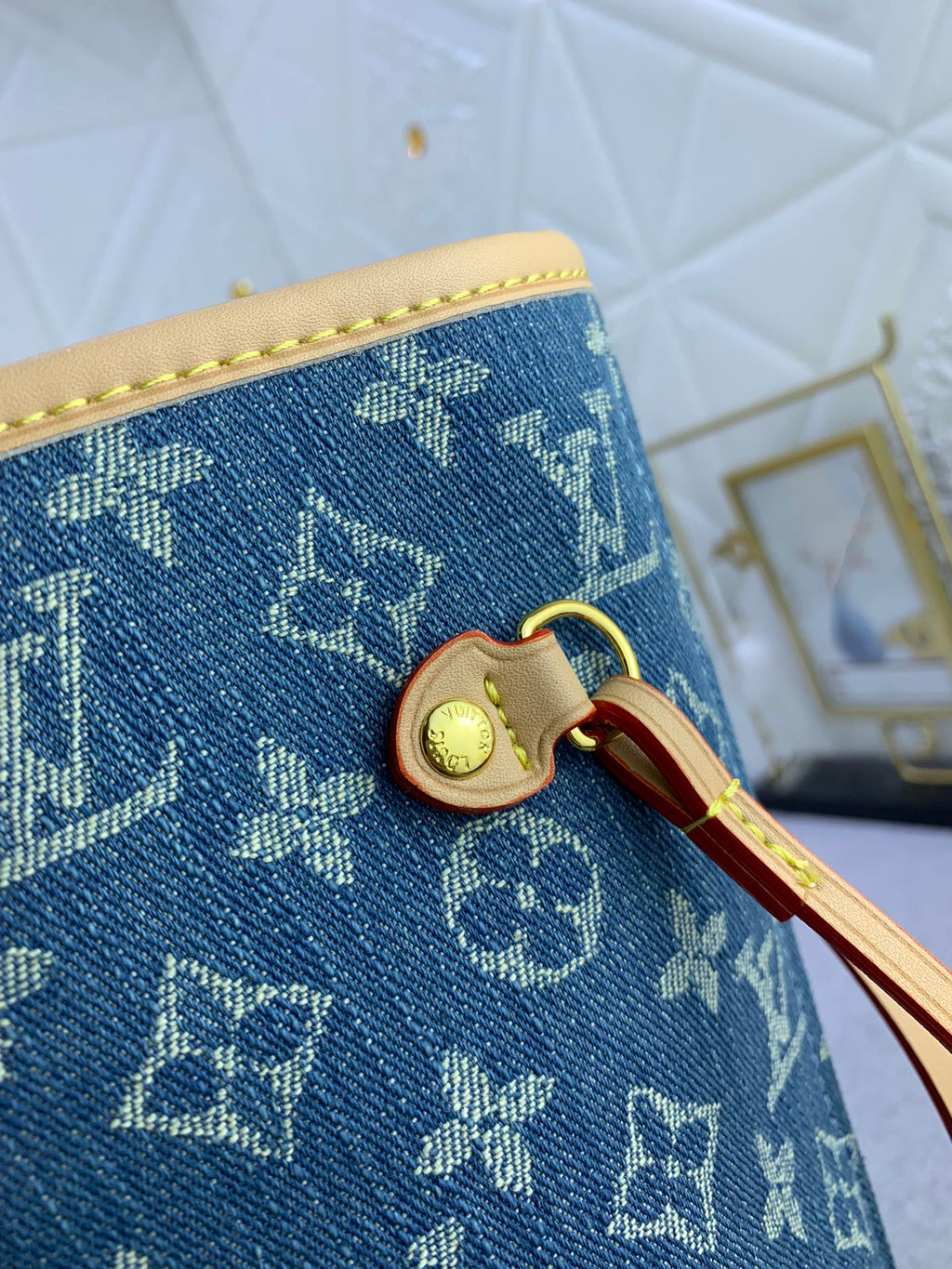Luxury Bags Louis Vuitton  877