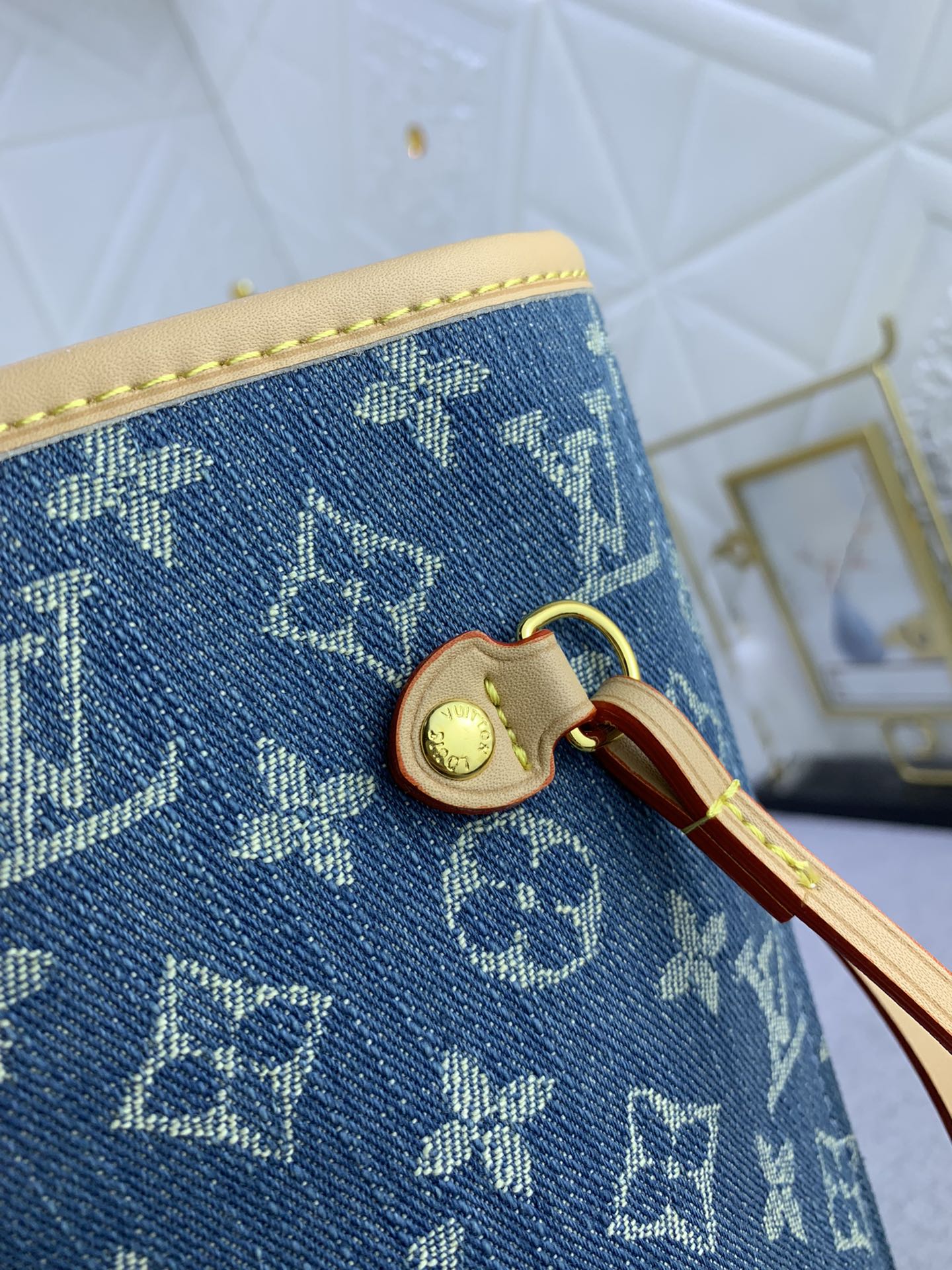 Luxury Bags Louis Vuitton  877