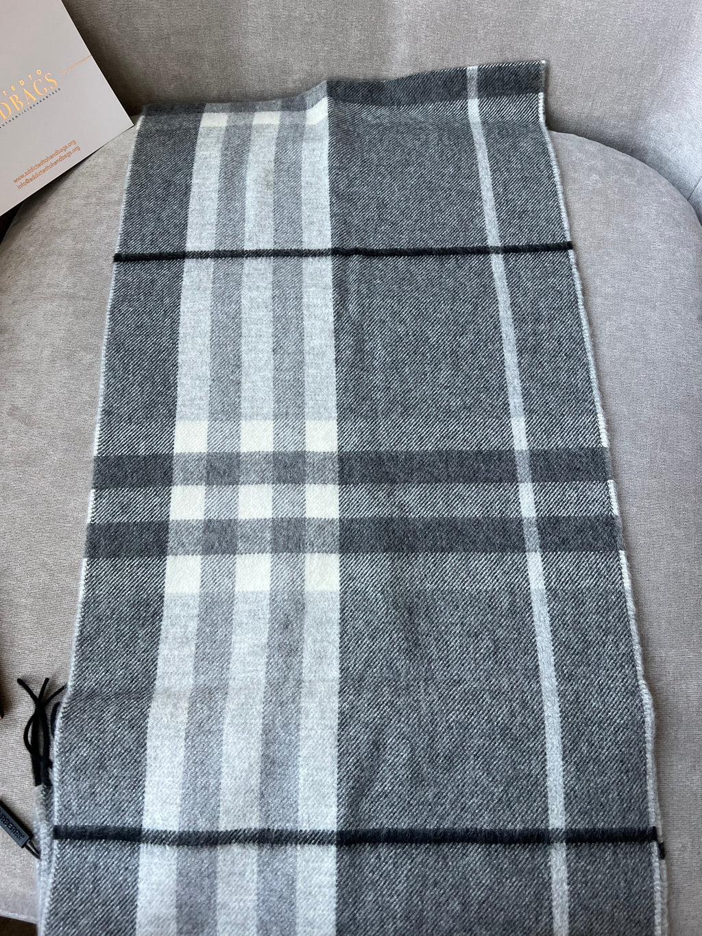 Burberry Classic Check Shale Grey Cashmere Scarf (RRP £420)