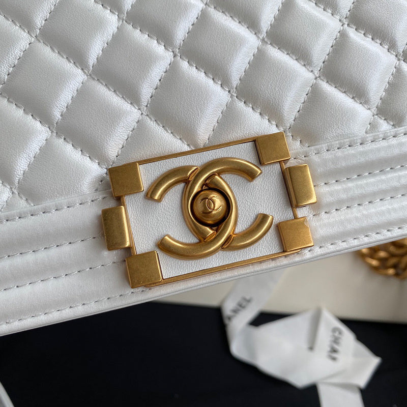 aura-bags - Chanel Bags - 7428
