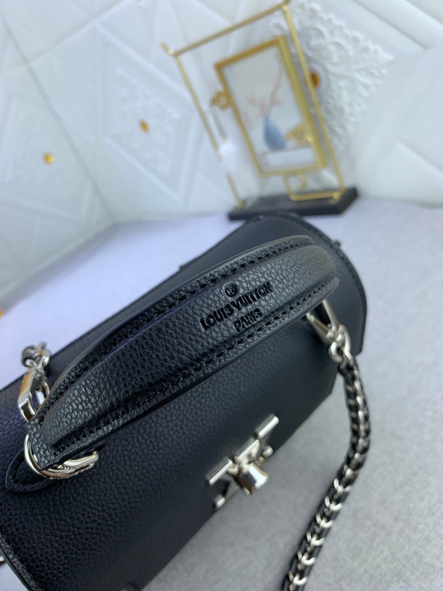 Luxury Bags Louis Vuitton  744