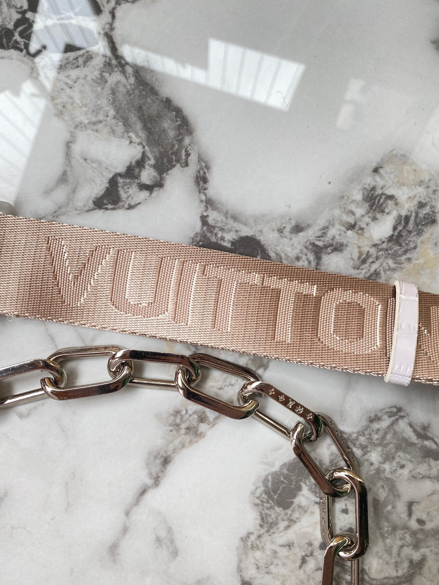 Luxury Bags Louis Vuitton  784