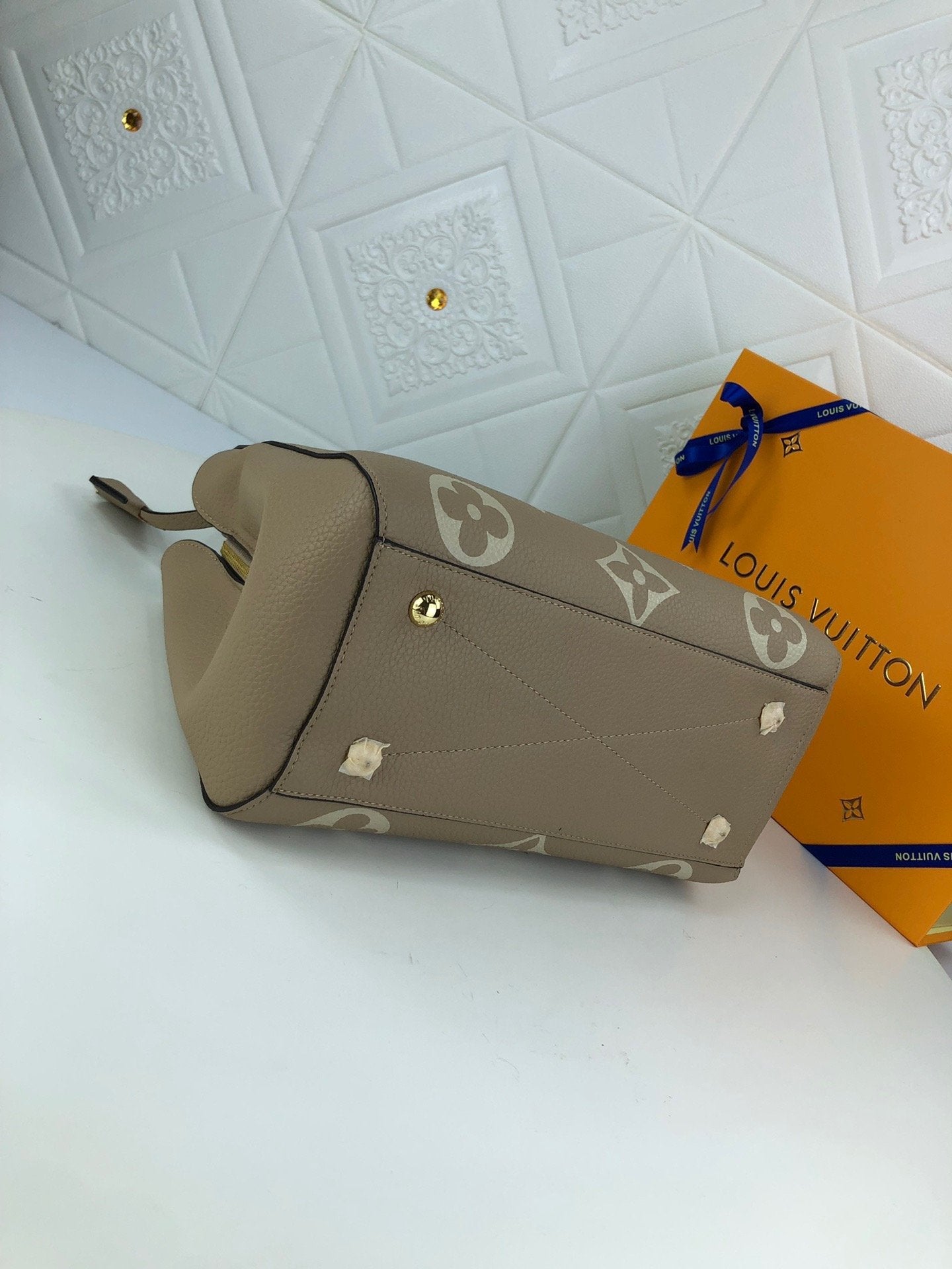 Designer Handbags Louis Vuitton 035