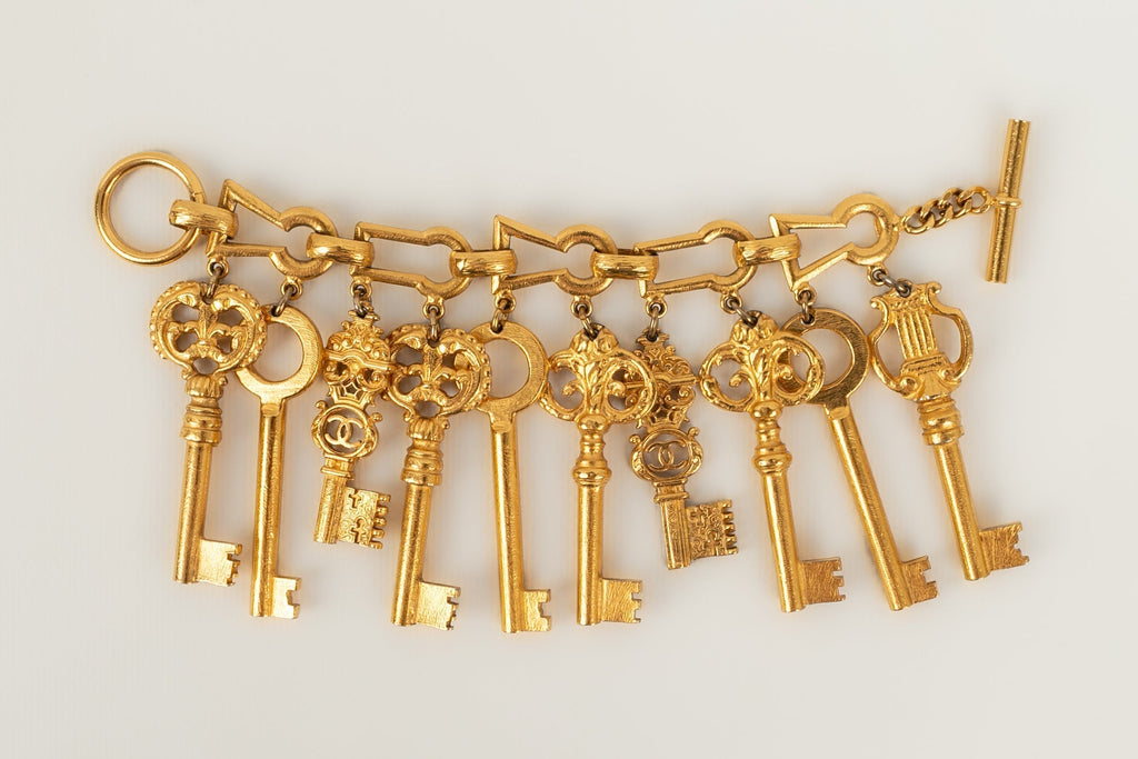 Iconique bracelet "cl��s" Chanel 1993