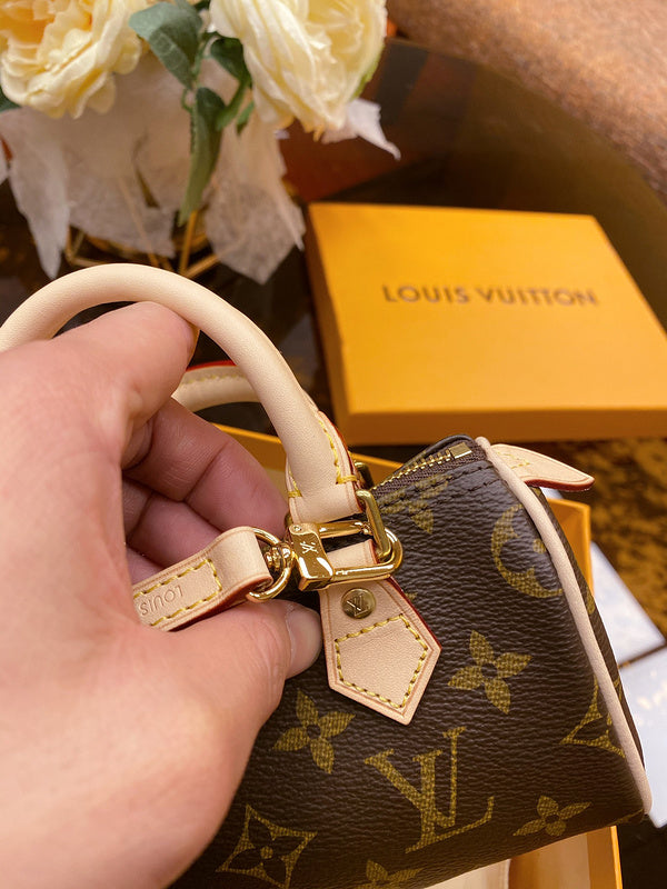 Louis Vuitton Luxury Bags 2658