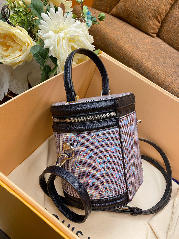 Louis Vuitton Luxury Bags 2595