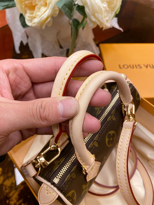 Louis Vuitton Luxury Bags 2658