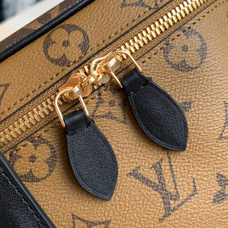 Louis Vuitton Luxury Bags 1952