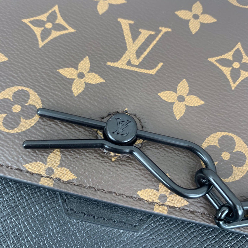 Louis Vuitton Luxury Bags 1802