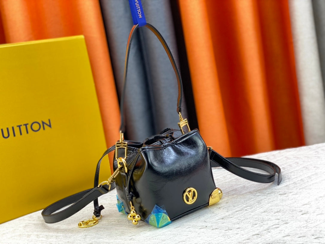 New Lux Bags Louis Vuitton  905