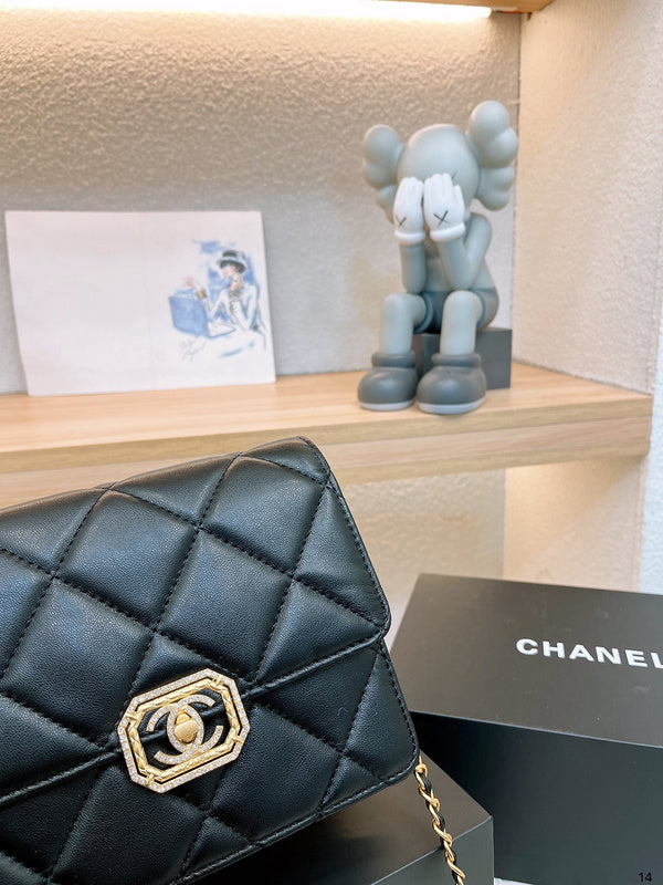 aura-bags - Chanel Bags - 7142