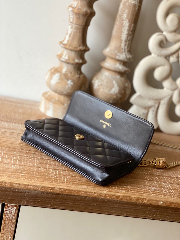 aura-bags - Chanel Bags - 2592