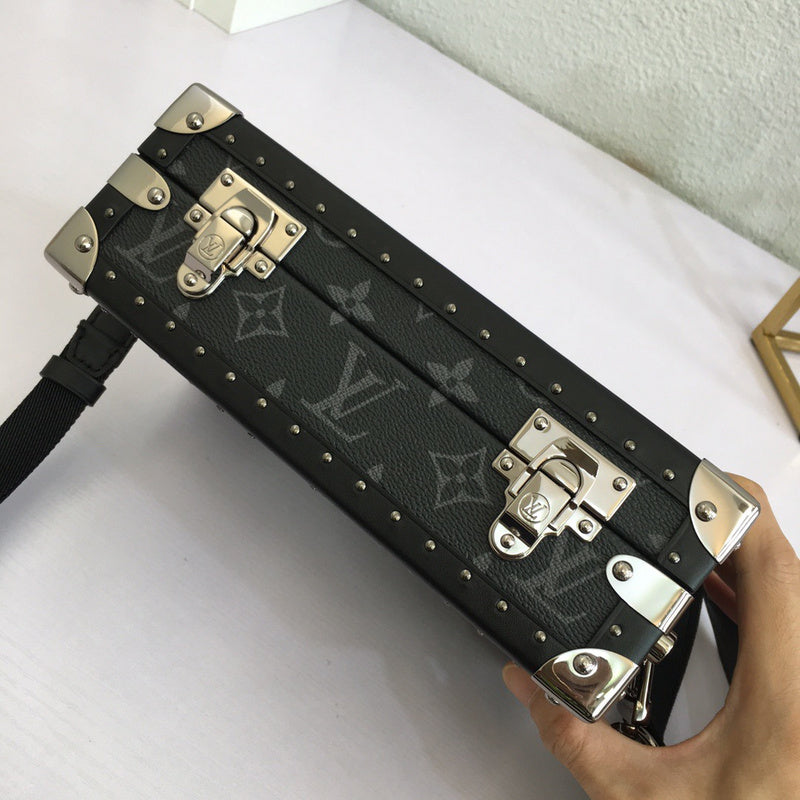 Louis Vuitton Luxury Bags 2077