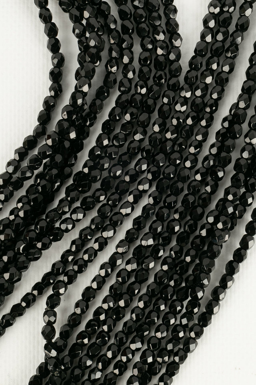 Collier cam��lias Chanel