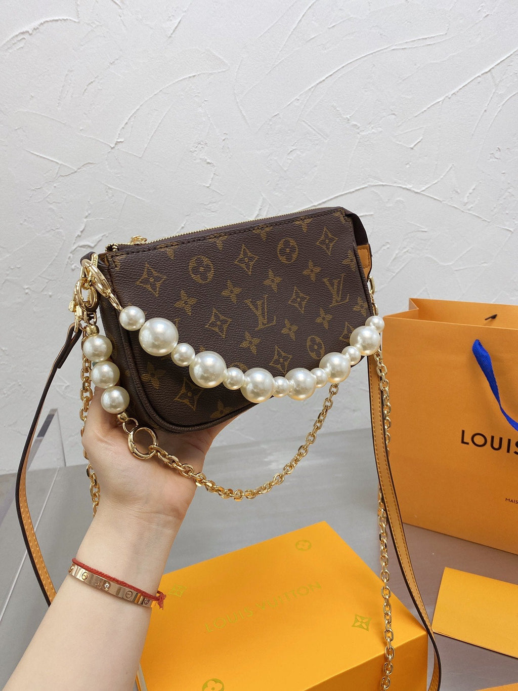 Designer Handbags louis vuitton 080