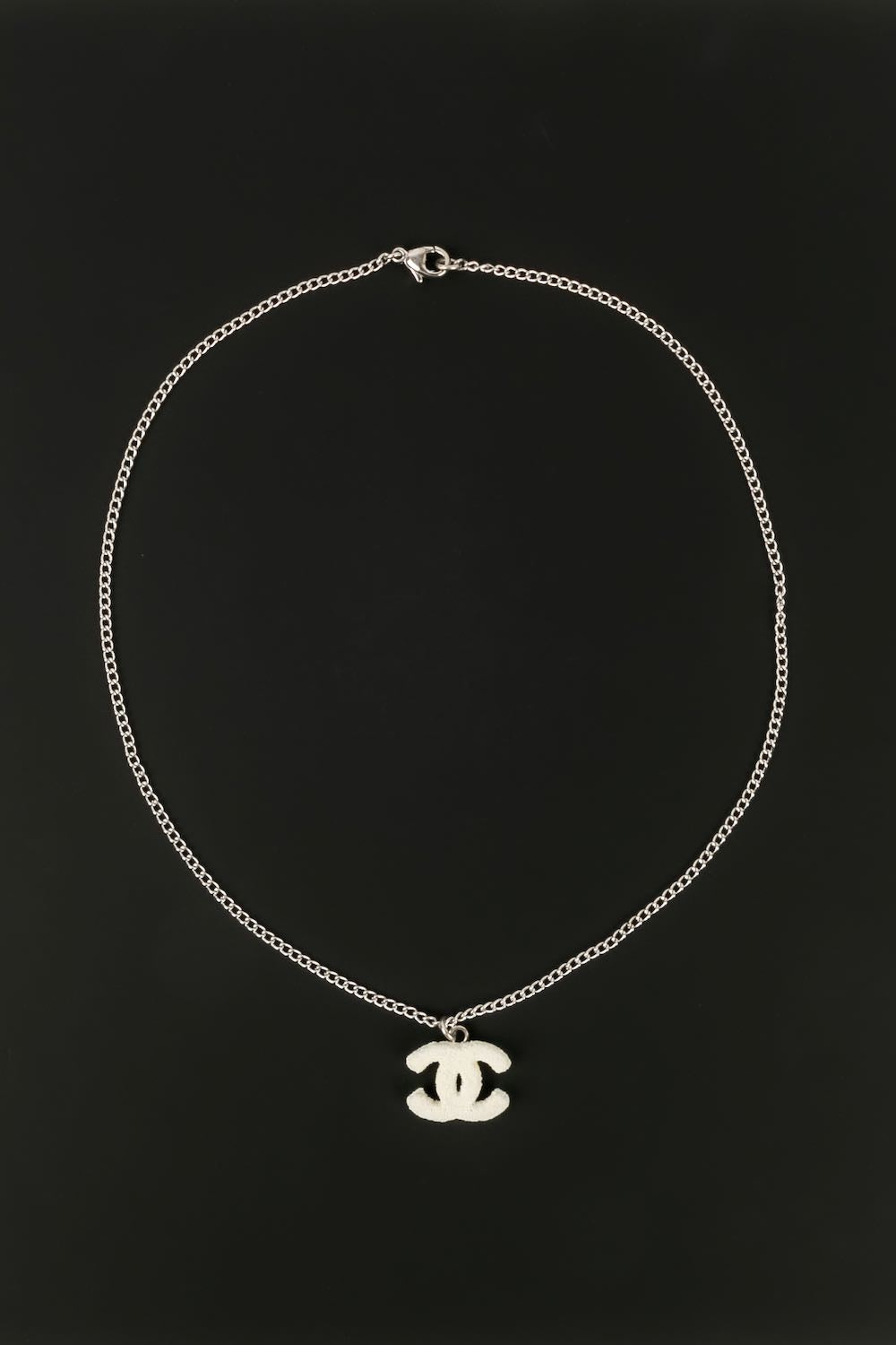 Collier cc Chanel