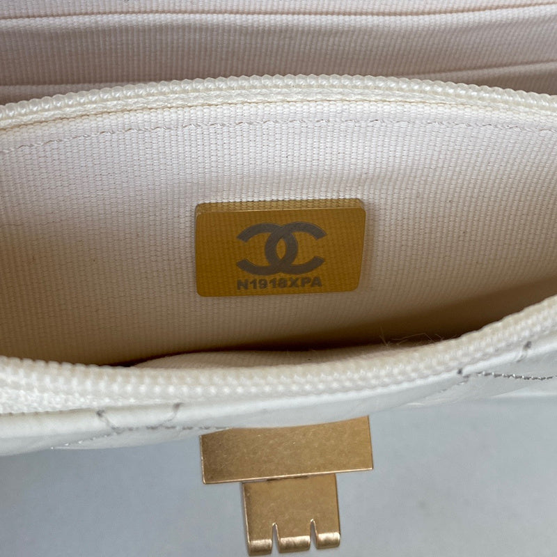 aura-bags - Chanel Bags - 7615