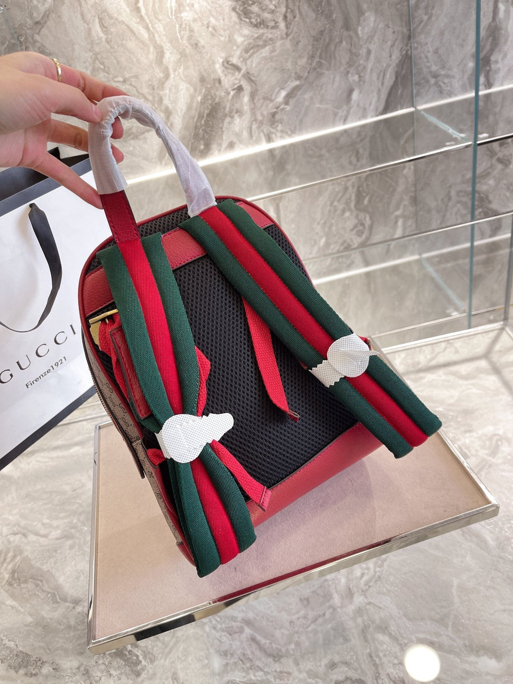 Designer Handbags Gucci 057