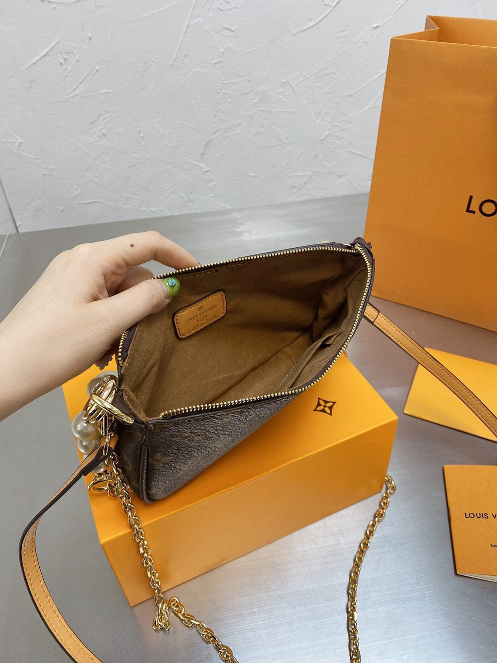 Designer Handbags louis vuitton 080