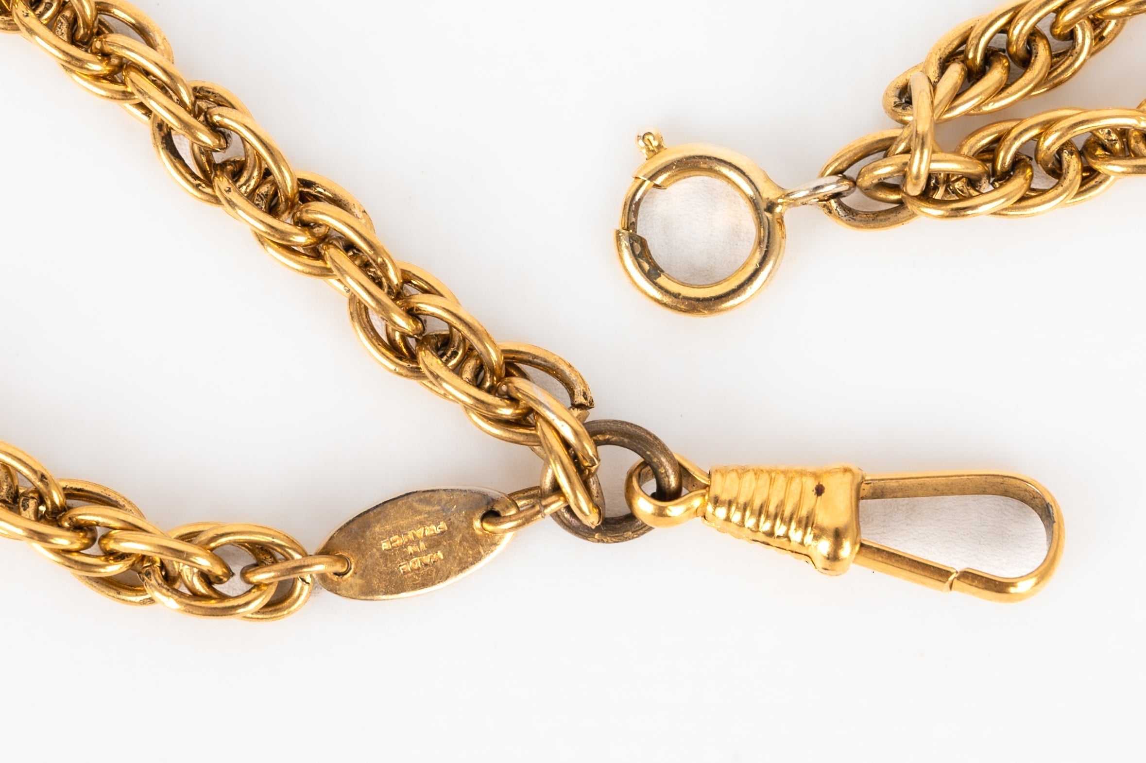 Collier loupe Chanel