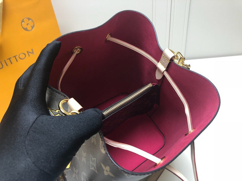 Louis Vuitton Luxury Bags 2058