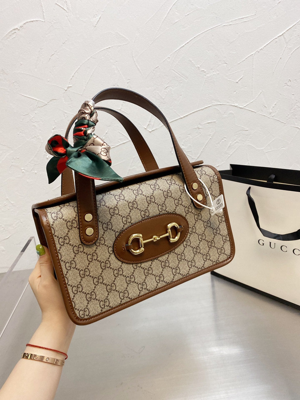 Designer Handbags Gucci 051